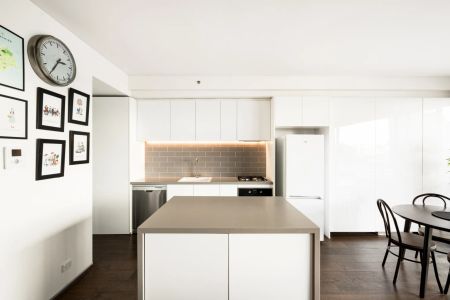 605/1 Francis Street, Darlinghurst. - Photo 3