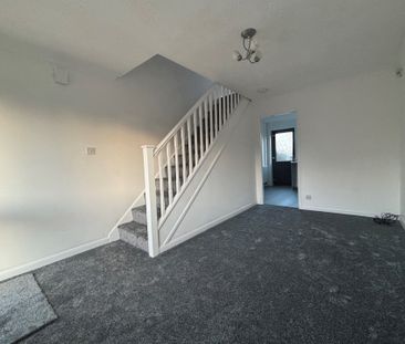 AshtonClose, Swanwick, ALFRETON - Photo 1