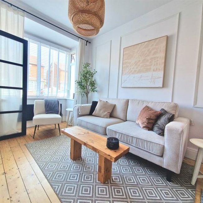 2 Bedroom Terraced Available Arranging tenancy - Photo 1