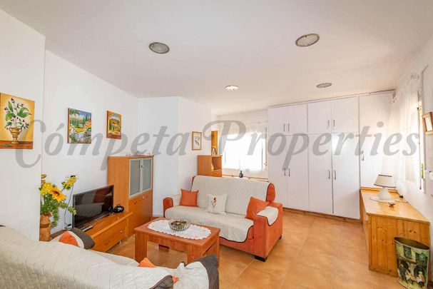 Apartment in Torrox-Costa, Close to the beach - Photo 1