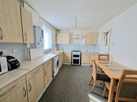 Flat to rent - Photo 4