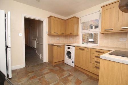 Cumberland Road, Ealing, W7 2EB - Photo 4
