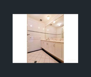 7/4 Mortimer Lewis Drive, Huntleys Cove, NSW 2111 - Photo 4