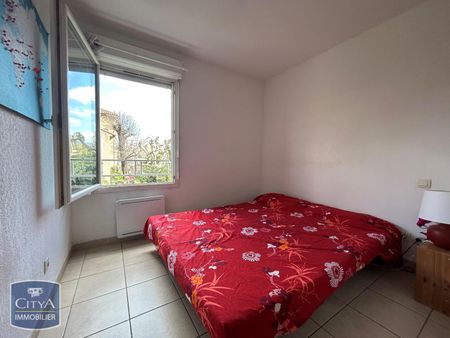 Location Appartement 4 pièces 85m² MARSEILLE 12ème - Photo 5