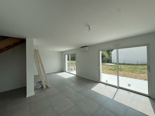 Une maison neuve T5 de 102.67m² à NIVILLAC - Photo 1