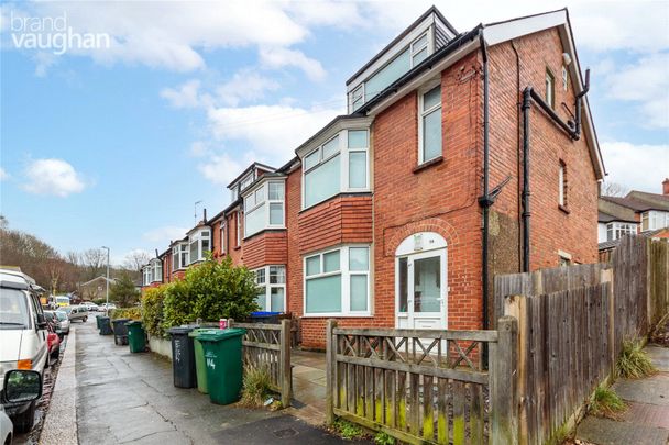 5 bedroom house to rent - Photo 1