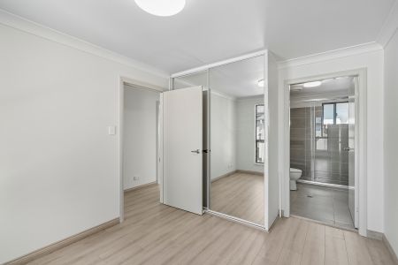 13/10 Vale Street, Birmingham Gardens NSW 2287 - Photo 2