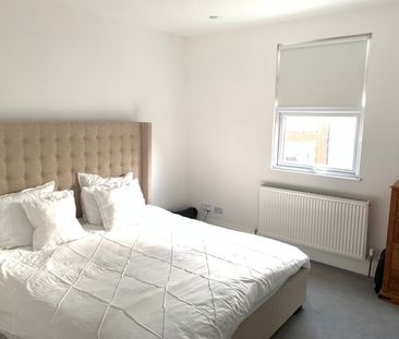 2 Bed Maisonette, Farlton Road, SW18 - Photo 6