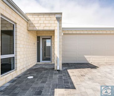 Modern & Bright Villa In Prime Location - Photo 5