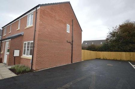 Holly Drive, The Heath, Sandbach, CW11 - Photo 4