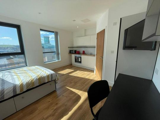 1 bedroom flat to rent - Photo 1