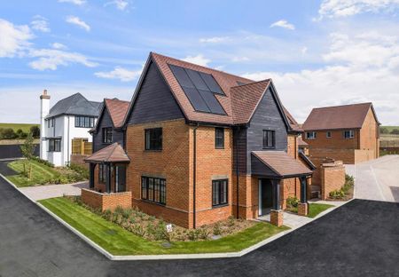 3 bedroom semi-detached house to rent - Photo 3