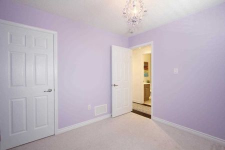 For Lease - 70 Quillberry Close Unit# Main, Brampton, Ontario - Photo 5