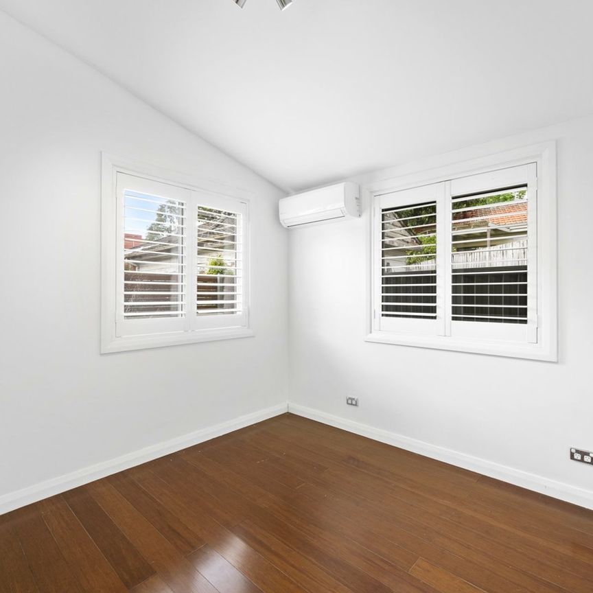 Beautifully Presented Granny Flat &ast;&ast; Available Now &ast;&ast; - Photo 1