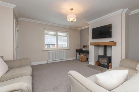 4 bedroom property to rent - Photo 2