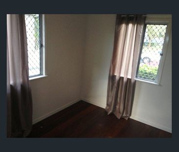 Charming Family Home in the Heart of Virgini - Photo 3