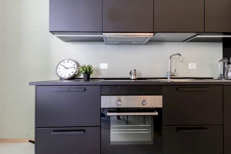 Incredible single room in Milan, close to Bocconi university and IULM - Photo 4