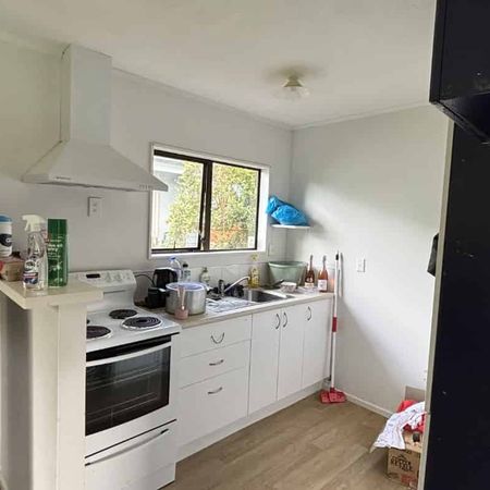 Refurbished 3 Bedroom House - Photo 3