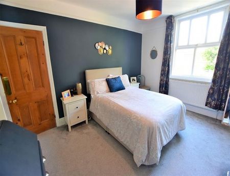 4 Bedroom Semi Detached Available Arranging tenancy - Photo 5