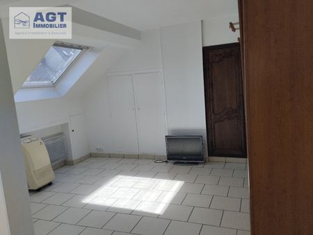 Location Appartement 1 pièce 27m² BEAUVAIS 60000 - Photo 4
