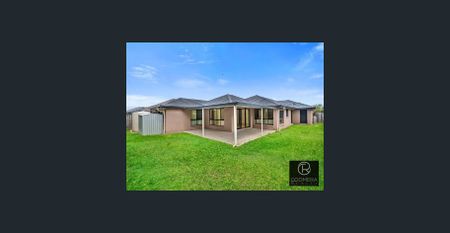 REGATTA WATERS LOVELY FAMILY HOME - Photo 5