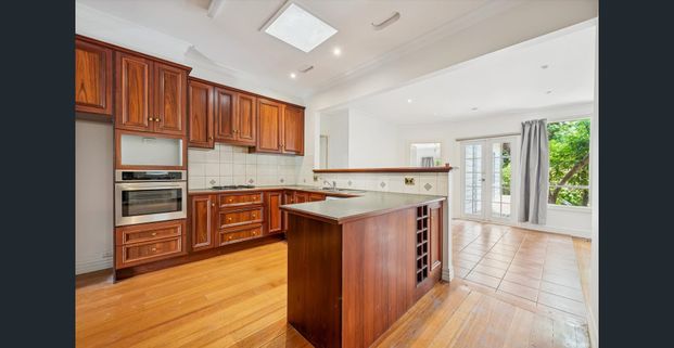 Location, Location, Location! - Photo 1