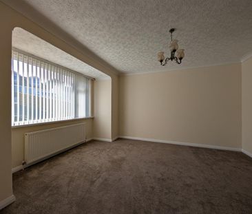2 bedroom detached bungalow to rent - Photo 4