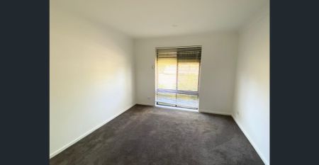 Large Family Home - Photo 3