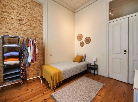 Rua Tomás da Anunciação, Lisbon, Lisbon 1350-168 - Photo 1