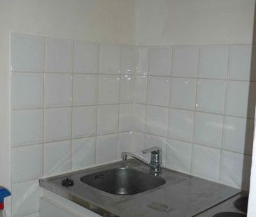 STUDIO 14m² PARIS IIème - Photo 1