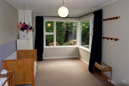 Lovely 3 bedroom family home! - Photo 4