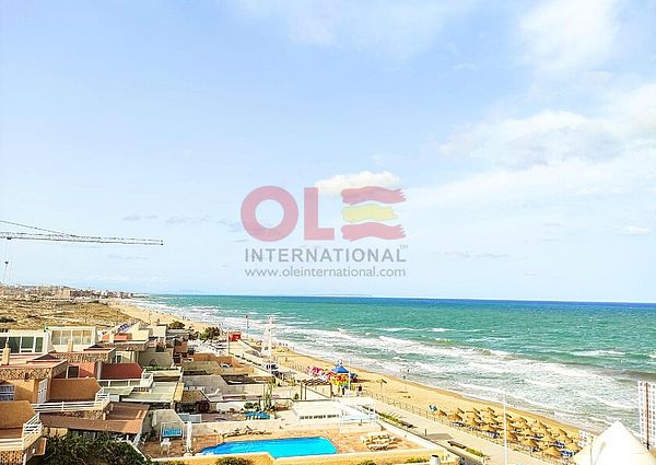 2 beds seafront apartment by the sandy beach in La Mata