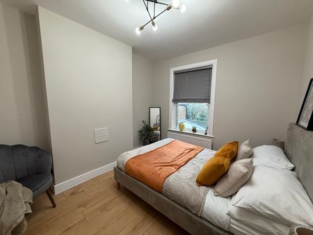 2 Bed Flat, Ulverscroft Road, SE22 - Photo 5