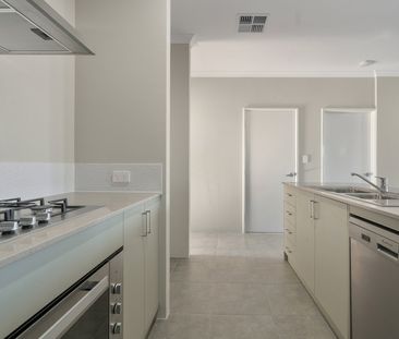 Charming Forrestdale Family Home Awaits You - Photo 4