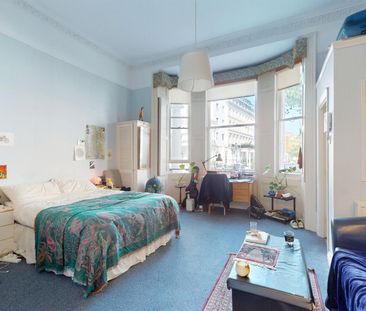 studio property to let - Photo 2