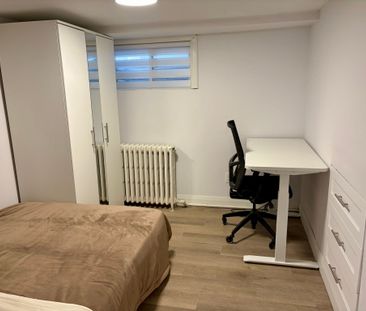 For Lease - 126 1/2 Marier Avenue, Vanier and Kingsview Park, Ontario - Photo 4