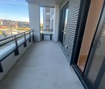 For Lease - 720 Whitlock Avenue Unit# 214, Milton, Ontario - Photo 3