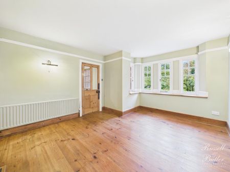 3 bedroom semi-detached house to rent - Photo 2