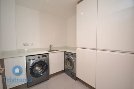 2 bed Town House for Rent - Photo 2