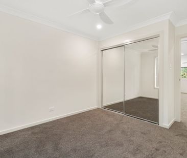 Large 4 Bedroom Duplex in Labrador - Photo 1