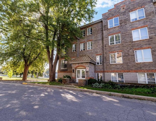 À louer / Appartement - Photo 1