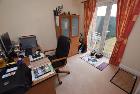 3 bedroom townhouse to rent - Photo 4