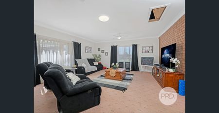 PREMIUM LIFESTYLE IN MINTO HEIGHT - Photo 4