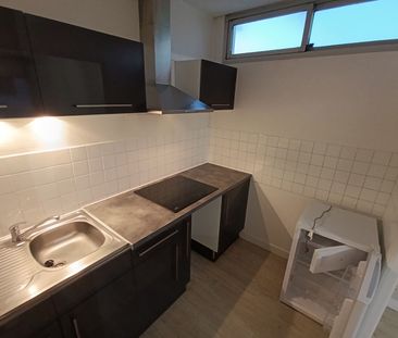 Location Appartement 1 pièce 30m² - Photo 4