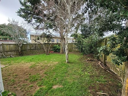 30B Burundi Ave, Clendon Park - Photo 3