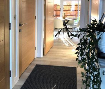 Brockmoor Close - Photo 3