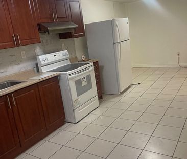 For Lease - 48 Bankview Circle Unit# Basement, Toronto, Ontario - Photo 2