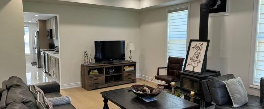 For Lease - 7378 Durliat Road, Port Colborne, Ontario - Photo 1