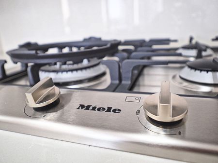 1-Bedroom + Study Apartment with Premium Finishes and City Views - Contact Agent - Photo 3