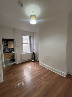 2 Bed Terraced House, Waltham Road, L6 - Photo 1